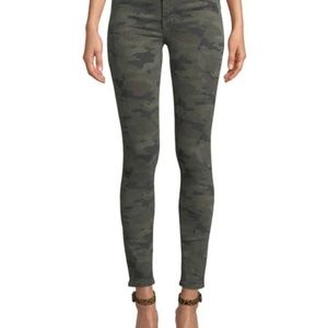 Hudson Jeans Nico Mid-Rise Skinny Jeans